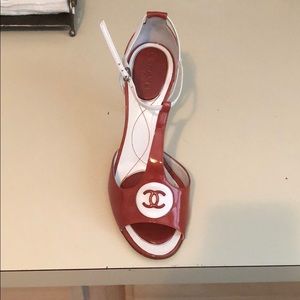 Gorgeous Chanel summer shoe